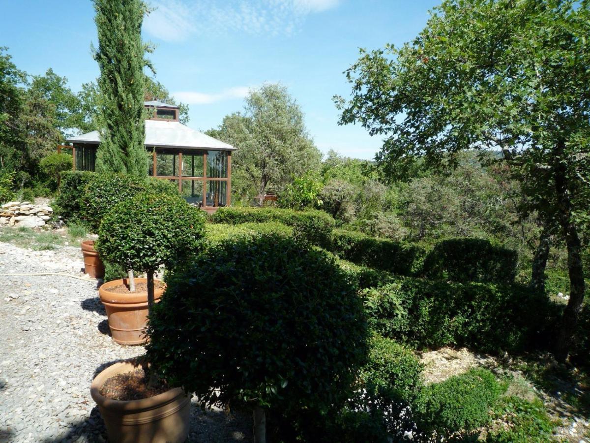 Le Petit Mas Bed & Breakfast Вогюе Екстериор снимка
