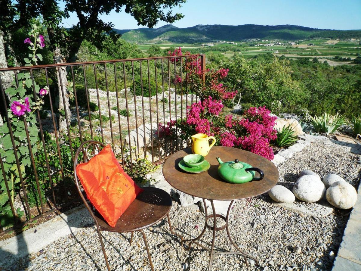Le Petit Mas Bed & Breakfast Вогюе Екстериор снимка